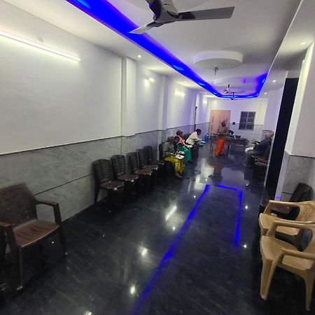 Bhavana Bhawan Hotell Vrindāvan Exteriör bild